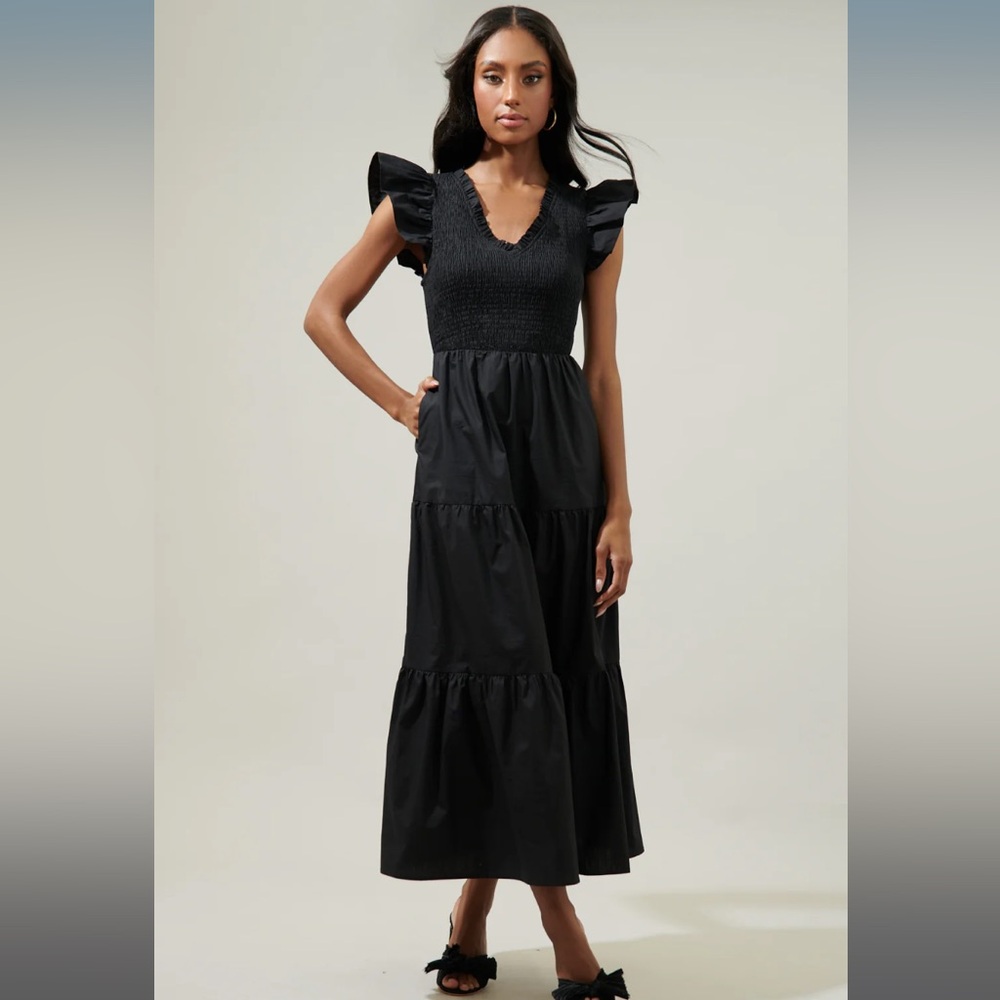 Sugar lips NWT black ruffle smocked bodice maxi dress